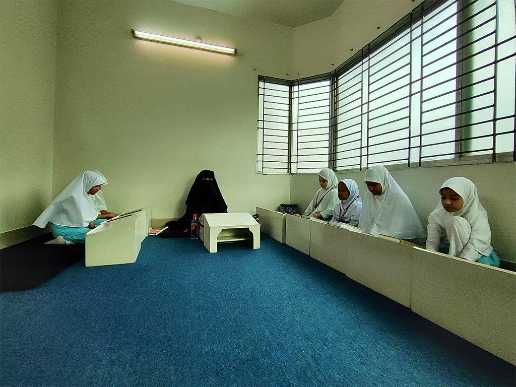 Hafazan Girls Classroom PSD-1
